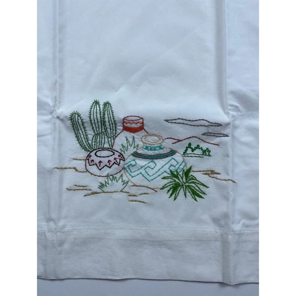 Vintage Southwestern Hand Embroidered Pillowcase Set White Cactus Desert 2pc